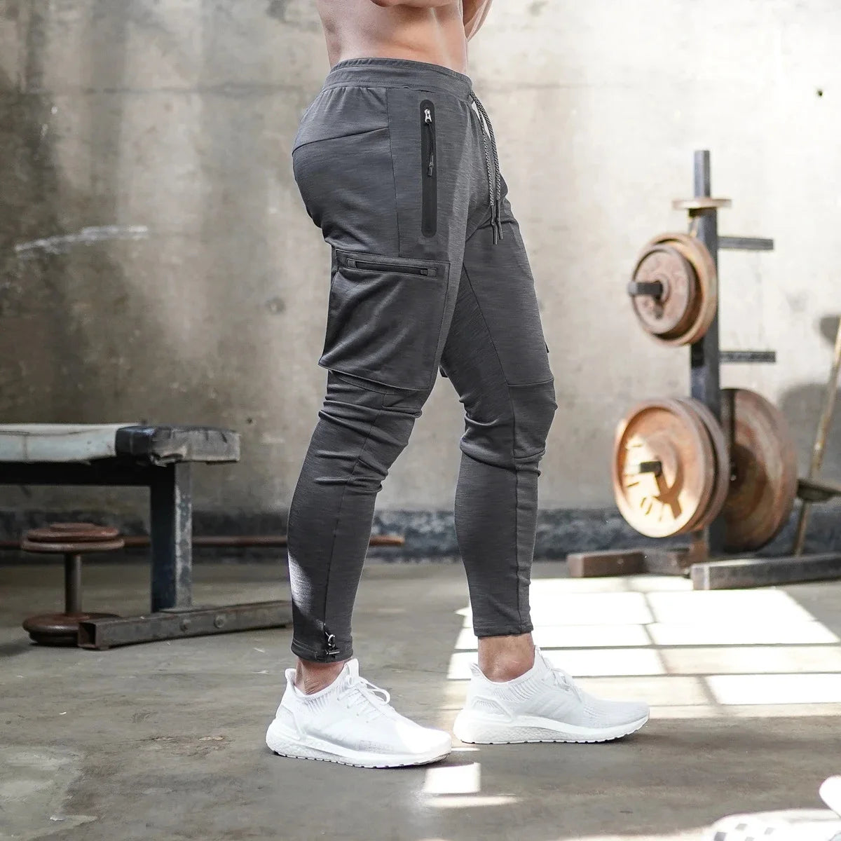 Pantalon de jogging sportif coupe ajustée homme | Avec poches zippées