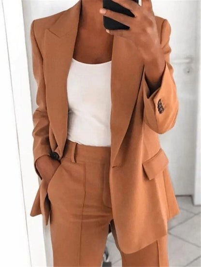 Completo moderno da donna | Elegante