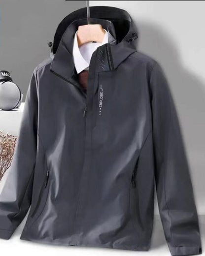 Giacca impermeabile con cappuccio e zip da donna – Marcia