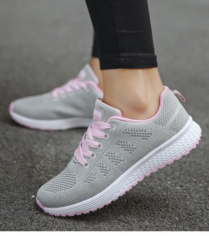 Baskets de course sportives pour femme | Lacets