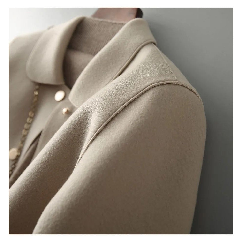 Veste courte à boutons et poches pour femmes - Daniela