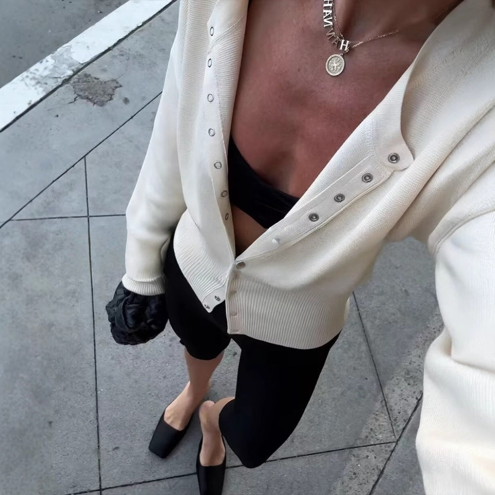 Cardigan tricoté à boutons et manches longues pour femmes - Claudia