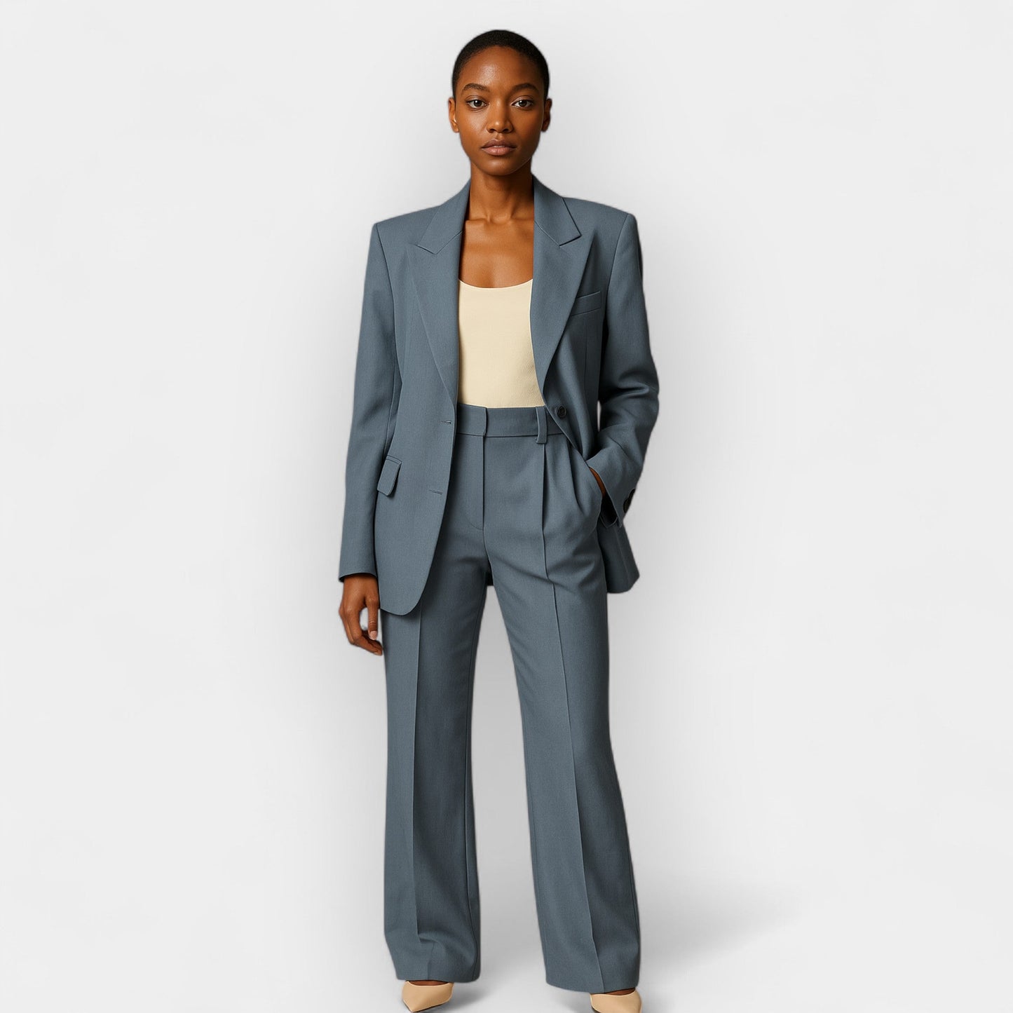 Traje de pantalón para mujer | Moderno