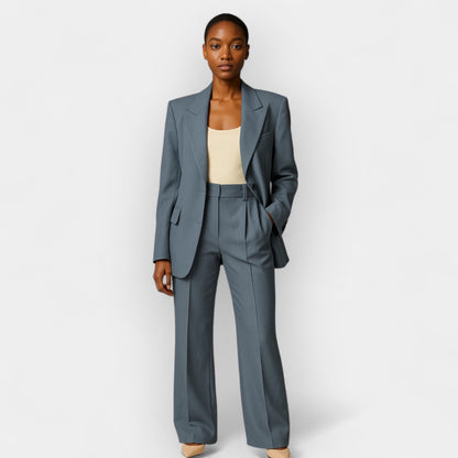 Traje de pantalón para mujer | Moderno