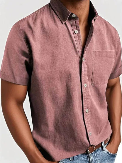 Chemise homme décontractée à manches courtes avec patte de boutonnage | avec poche poitrine