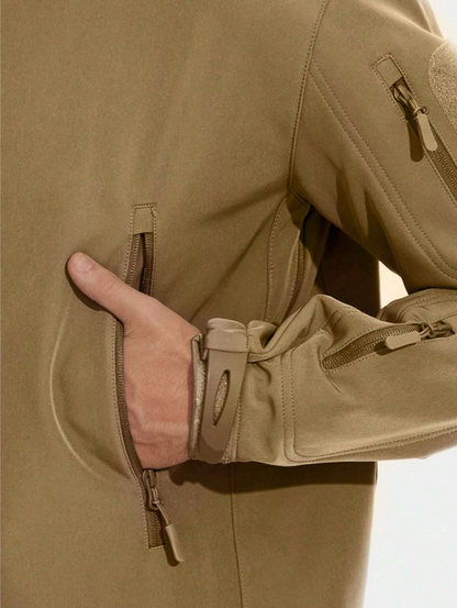 Giacca e pantaloni in softshell da uomo per l'inverno | Impermeabili