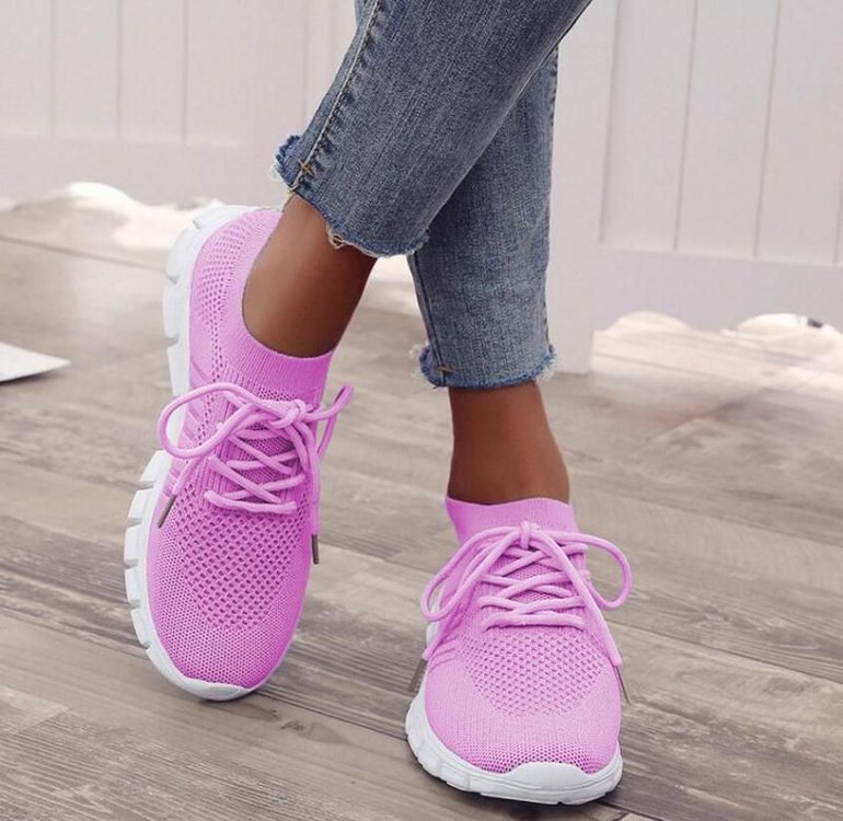 Baskets élégantes confortables pour femme
