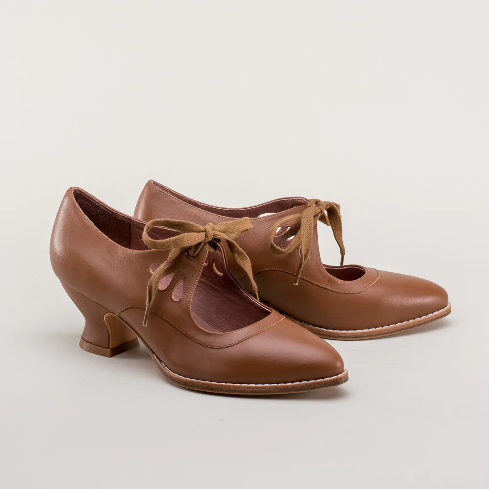 Escarpins vintage pour femmes | À lacets