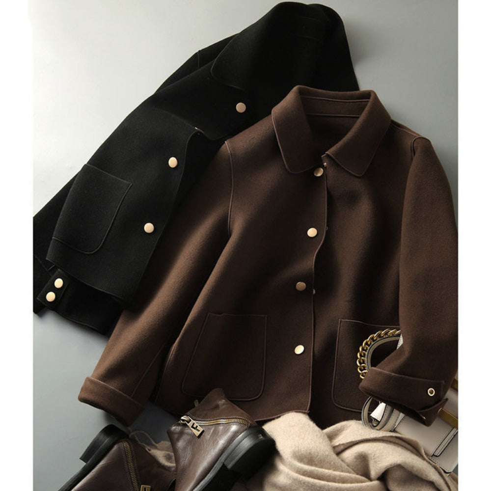 Veste courte à boutons et poches pour femmes - Daniela