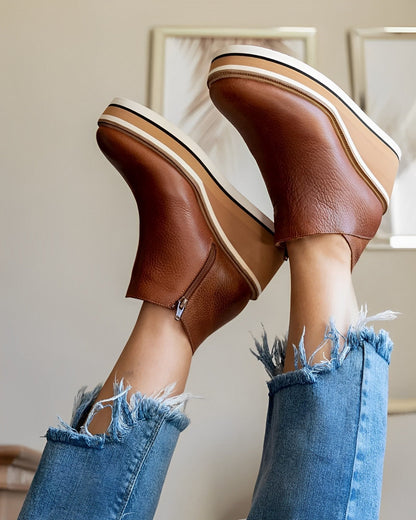 Stivali da donna alla moda in look trendy - Sarah
