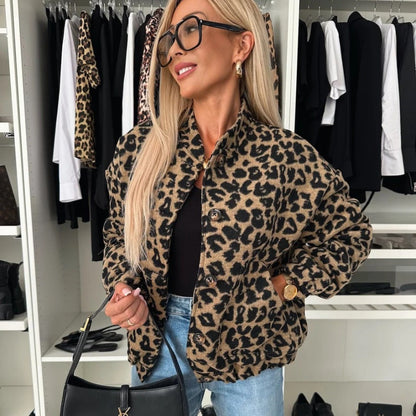 Veste marron à motif léopard et boutons pour femmes - Silvana