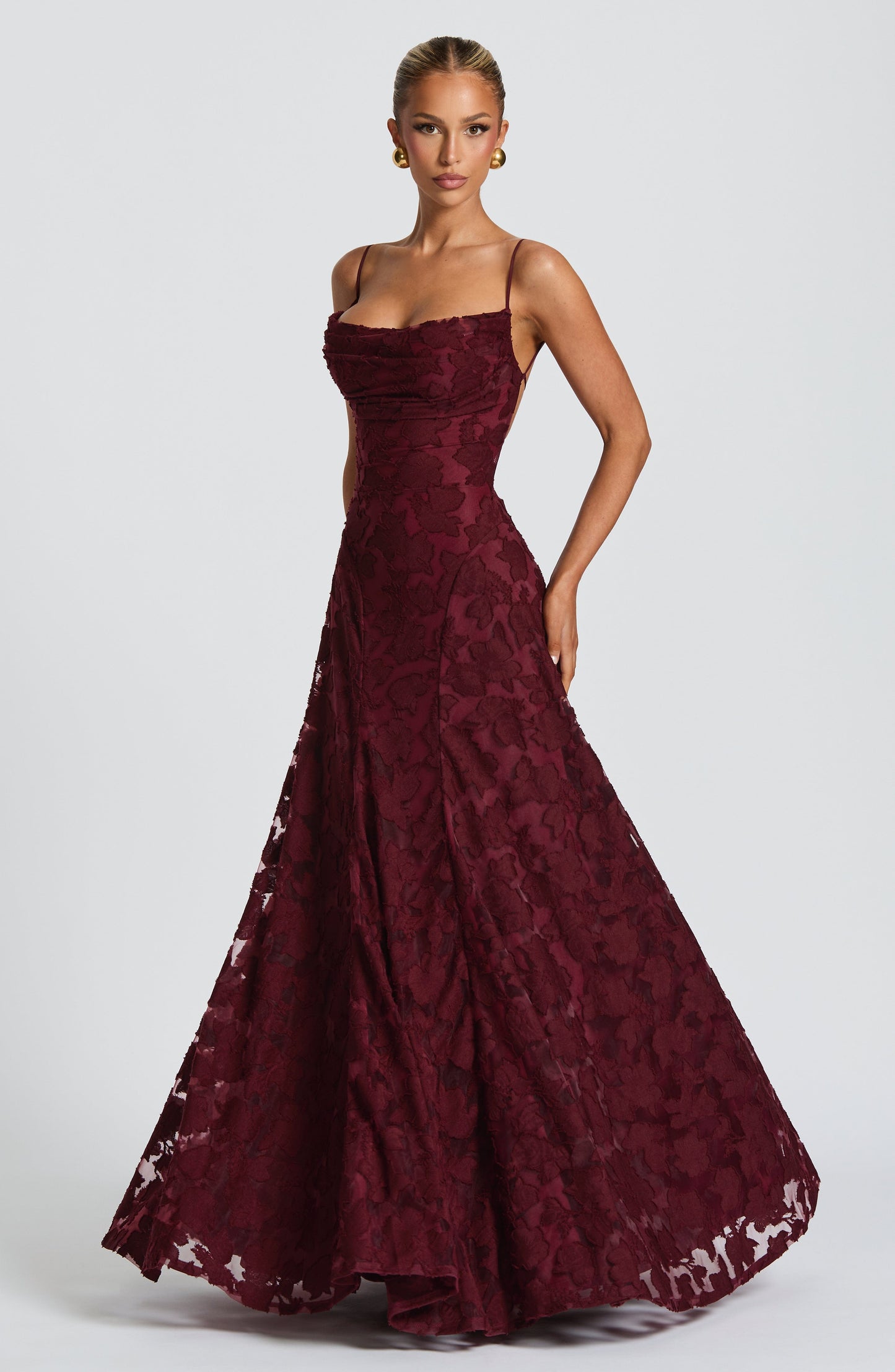 Robe maxi bretelles spaghetti invitée mariage femme
