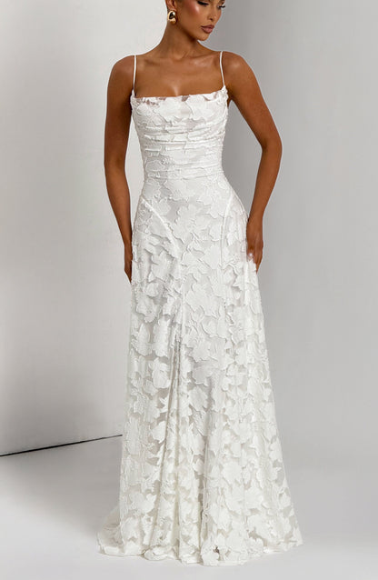 Robe maxi bretelles spaghetti invitée mariage femme