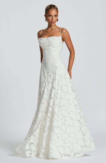 Robe maxi bretelles spaghetti invitée mariage femme